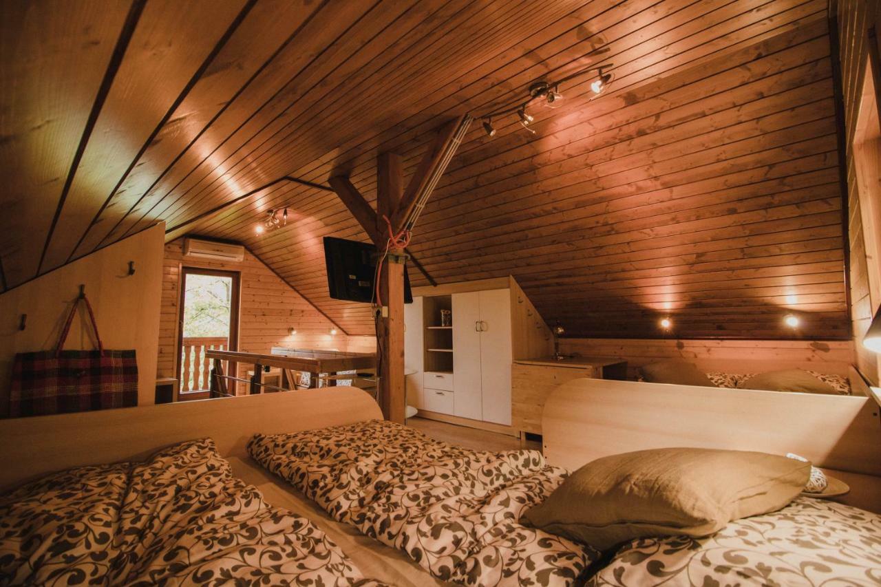 הוילה Pluznje Lazec Country House מראה חיצוני תמונה